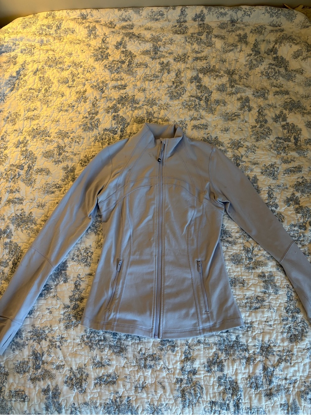 Lululemon size 6 define jacket